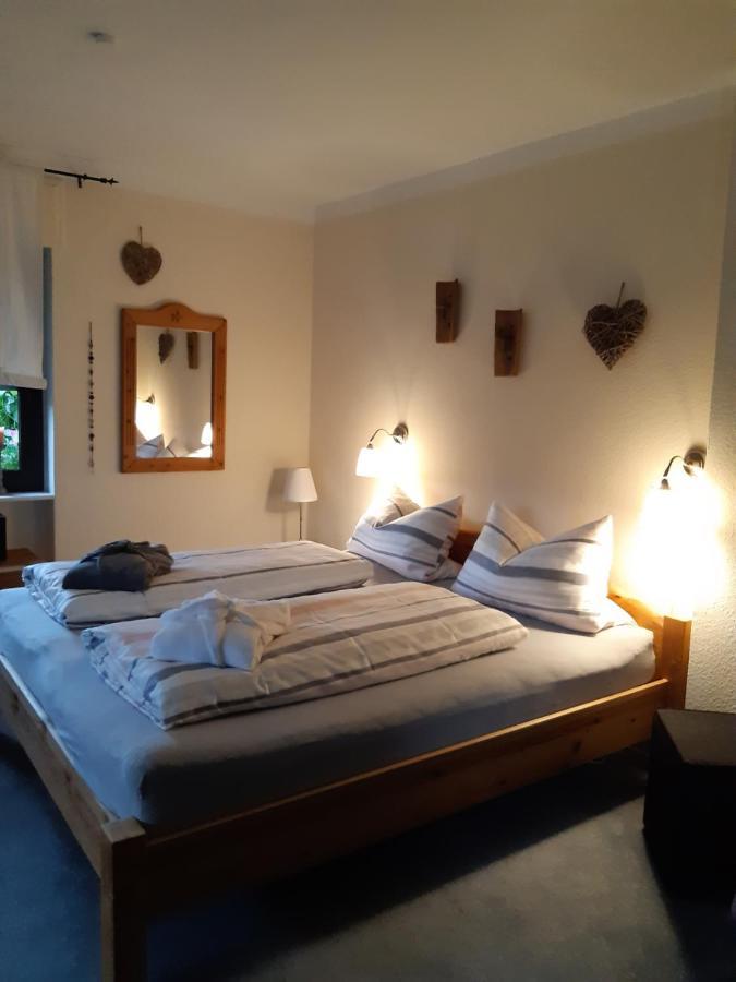 Ferienwohnung Vogt Mertloch ภายนอก รูปภาพ