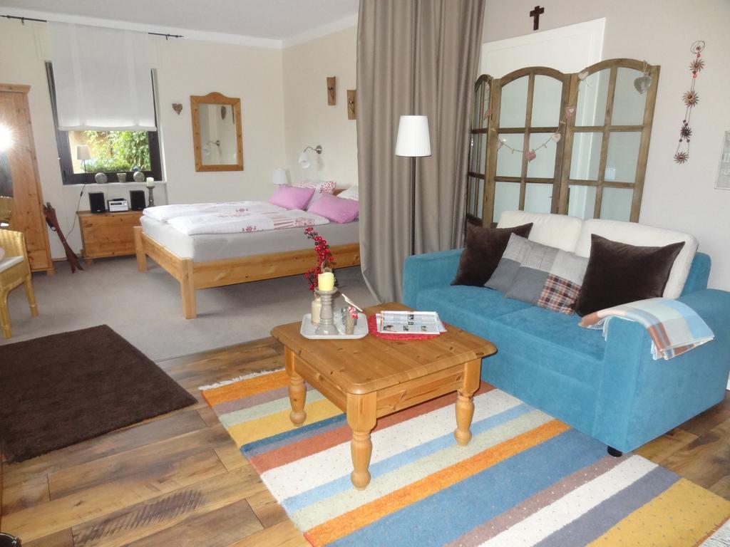 Ferienwohnung Vogt Mertloch ภายนอก รูปภาพ